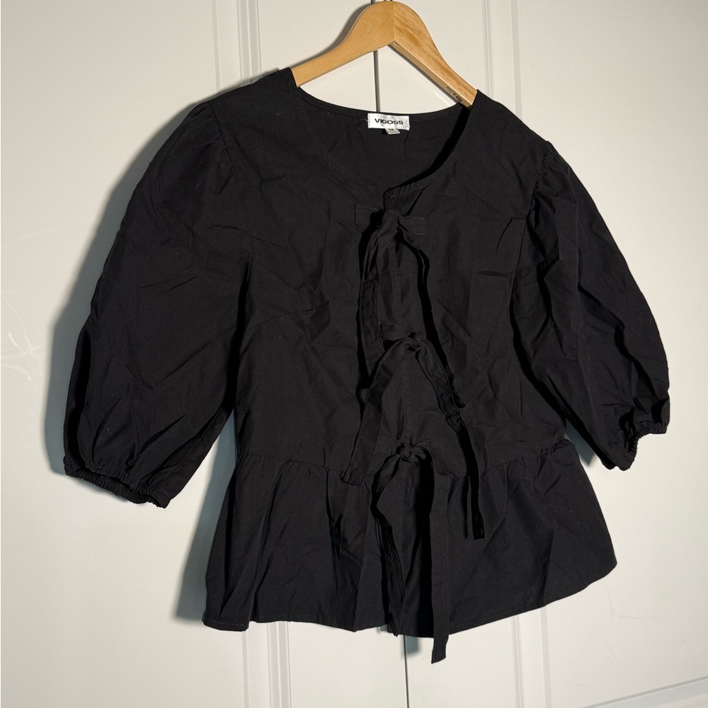Vigoss Black Puff Sleeve Blouse
